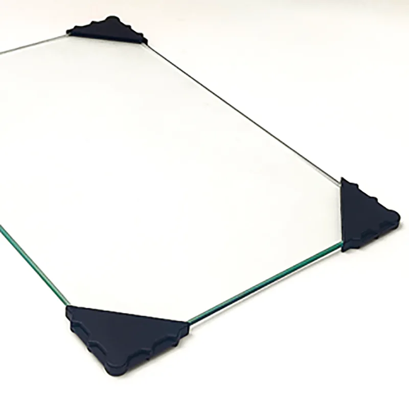 Plastové chrániče rohov na prepravu